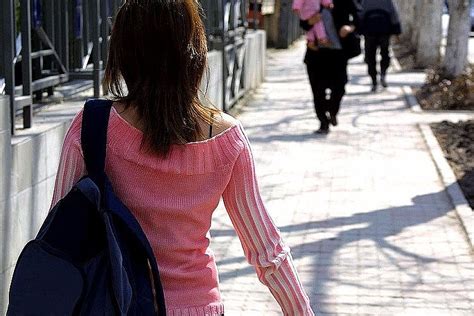 creepshot|Explainer: What are ‘creepshots’ and what can we do。